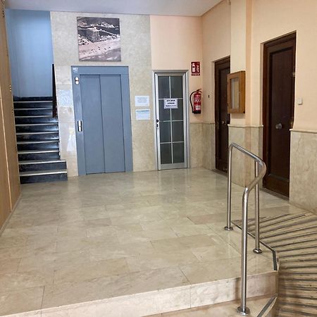 Beachfront And Cozy Apartment Кулера Екстериор снимка