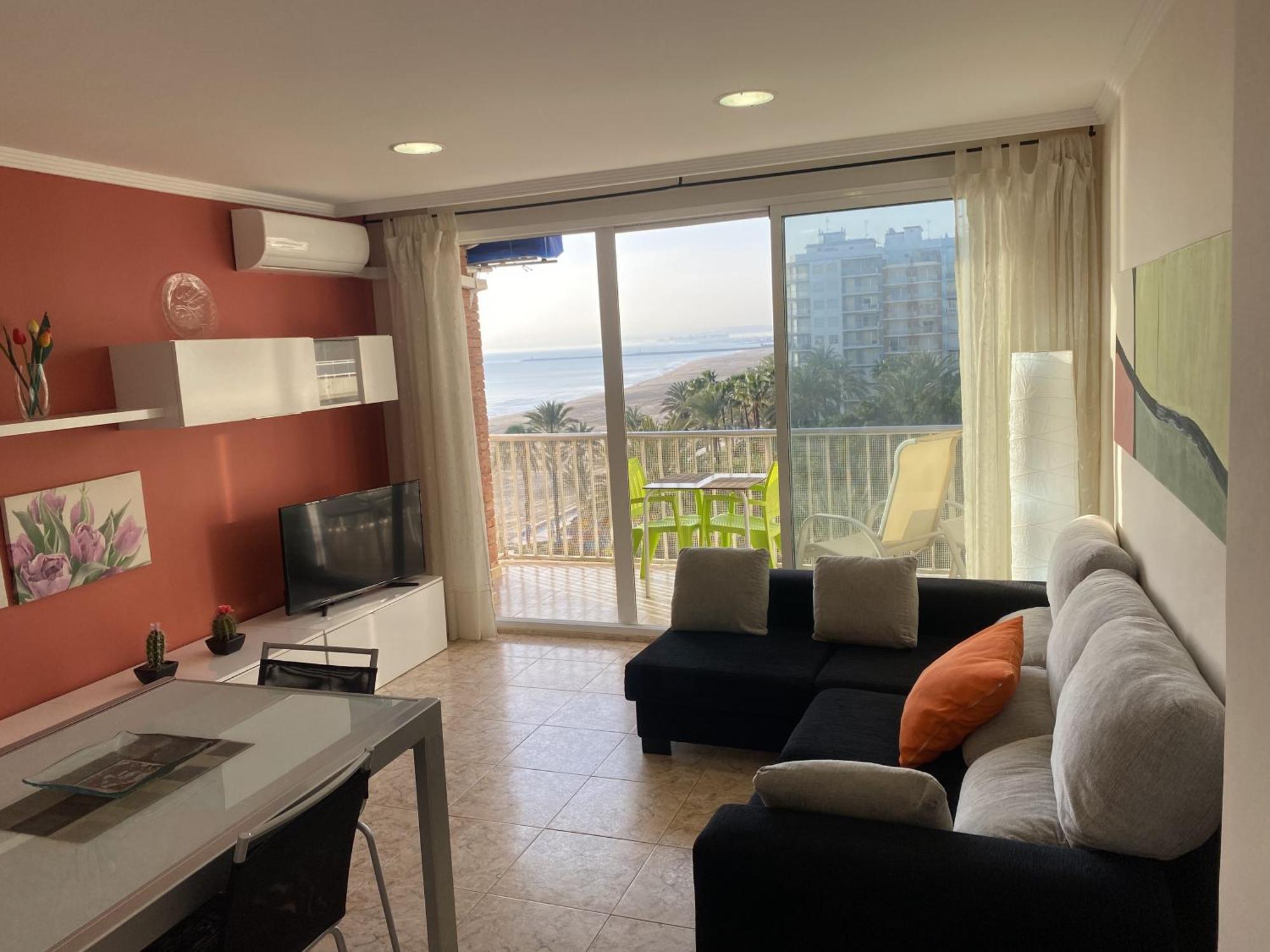 Beachfront And Cozy Apartment Кулера Екстериор снимка